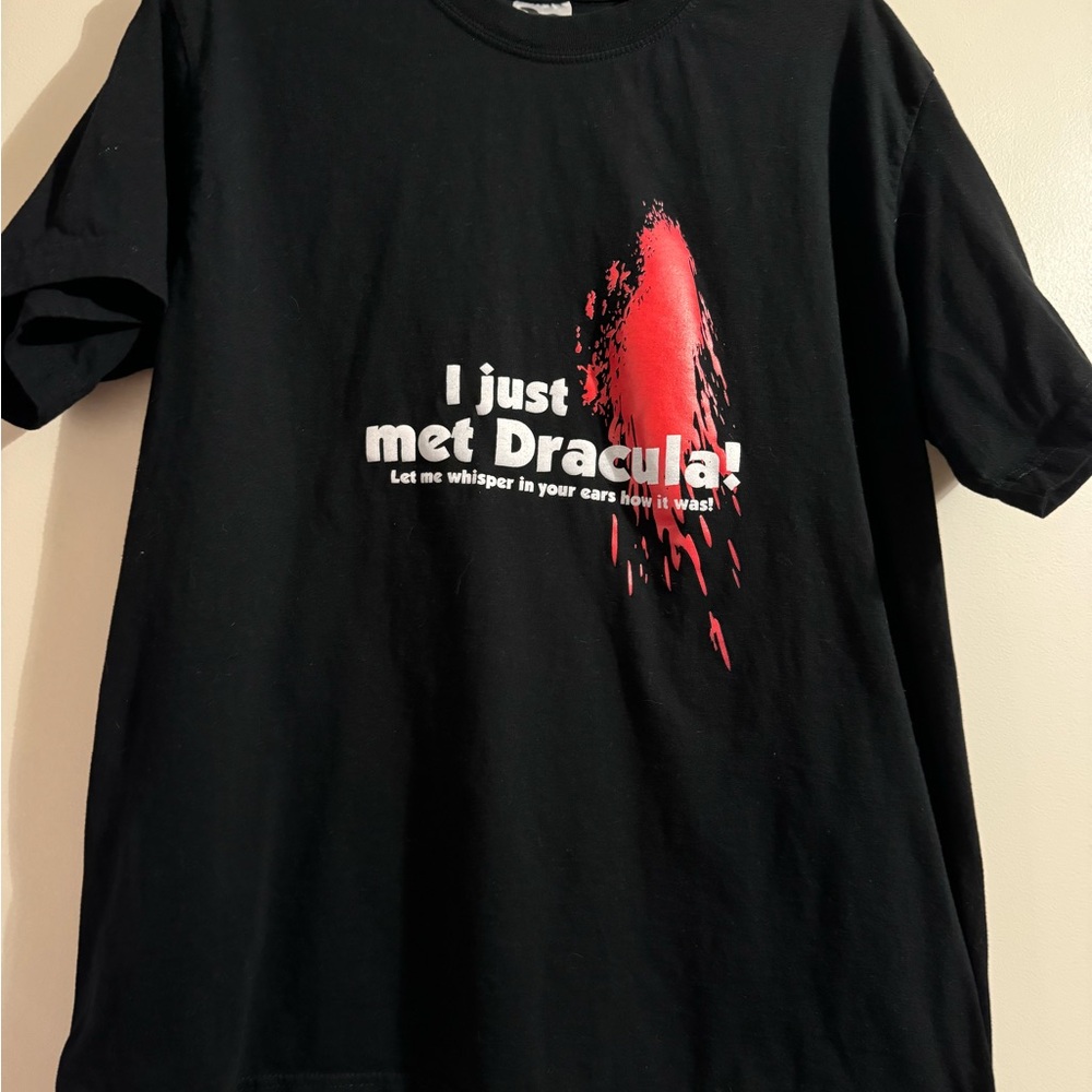 T shirt - Picture 2 of 3